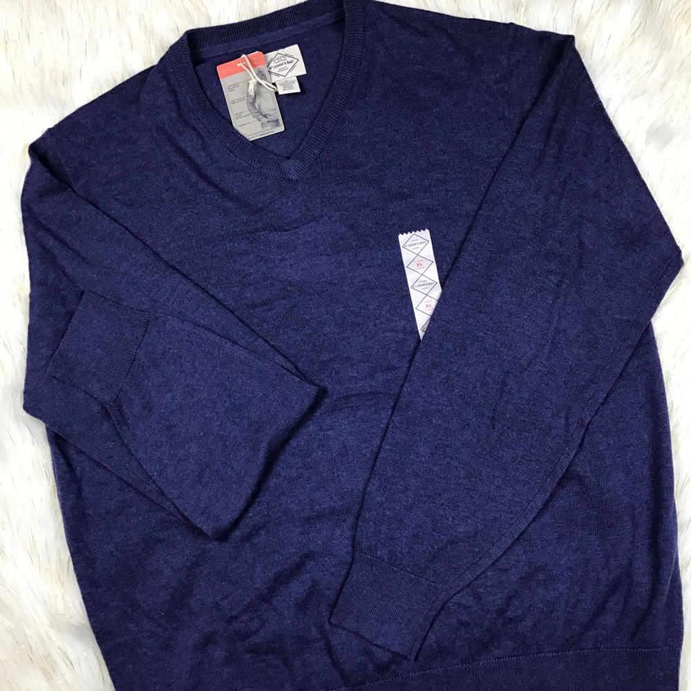 St John's Bay men's pullover NWT